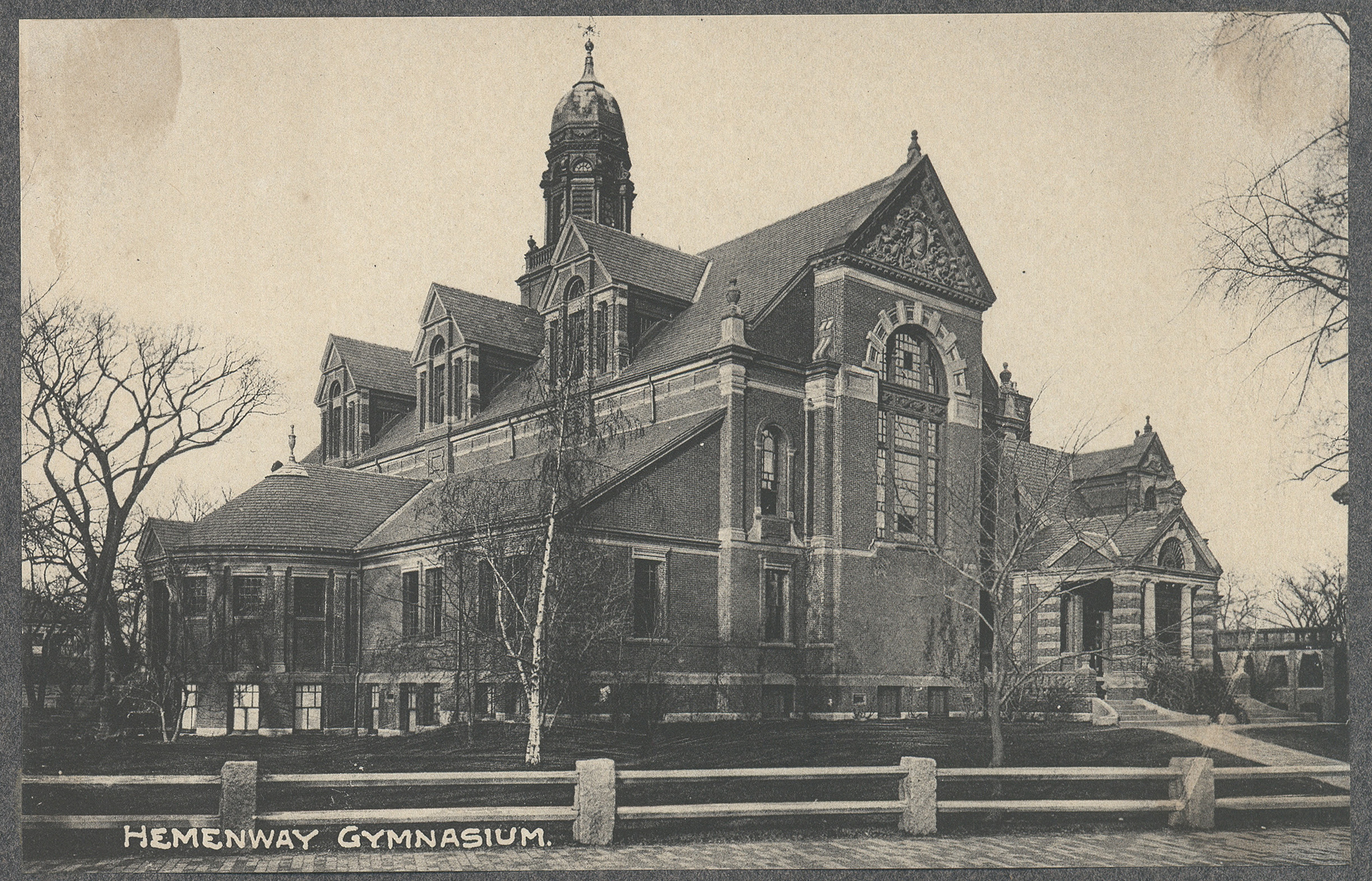 Hemenway Gym, Harvard University circa 1906 (Page 22)
