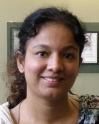 javed_saima_curatorial_assistant.jpg